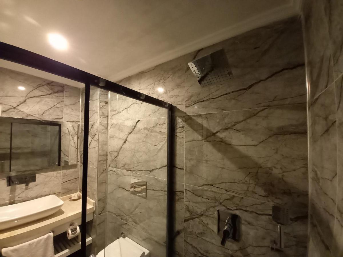 Un Amor Hotel Каш Екстериор снимка