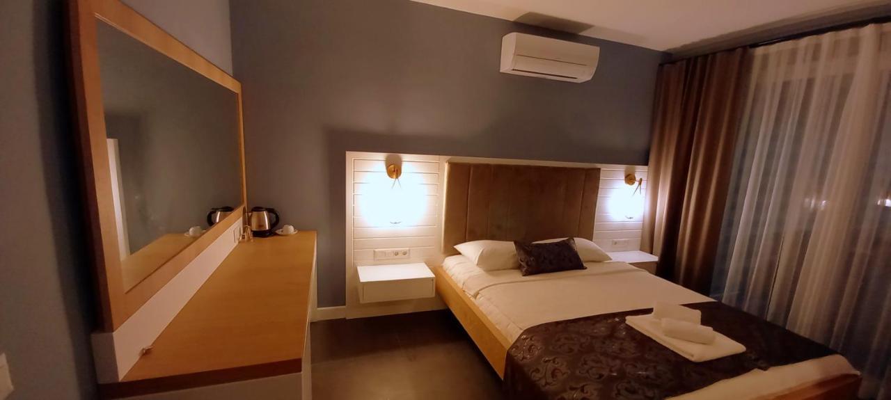Un Amor Hotel Каш Екстериор снимка