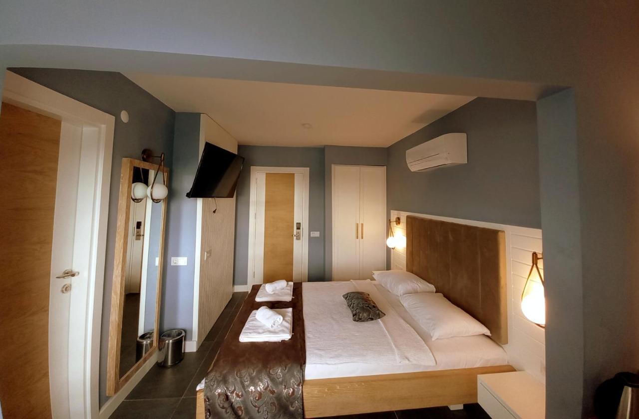 Un Amor Hotel Каш Екстериор снимка
